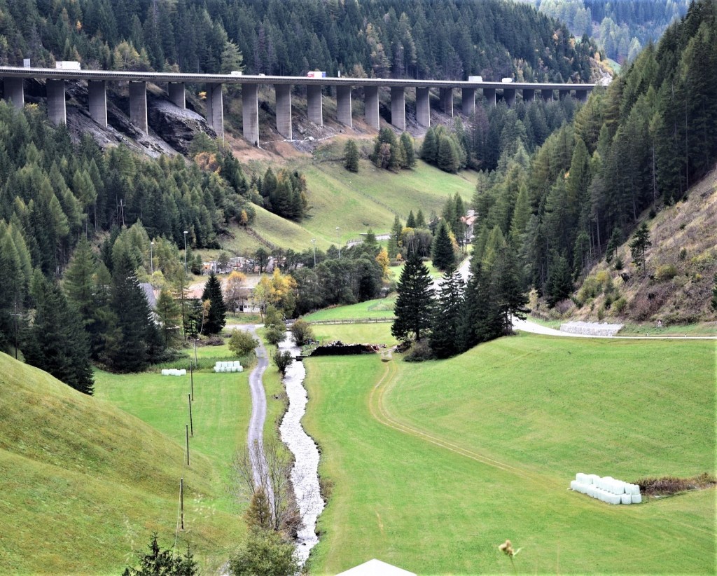 Der drohende Verkehrskollaps an der Luegbrücke – Tunnel als&nbsp;Alternative