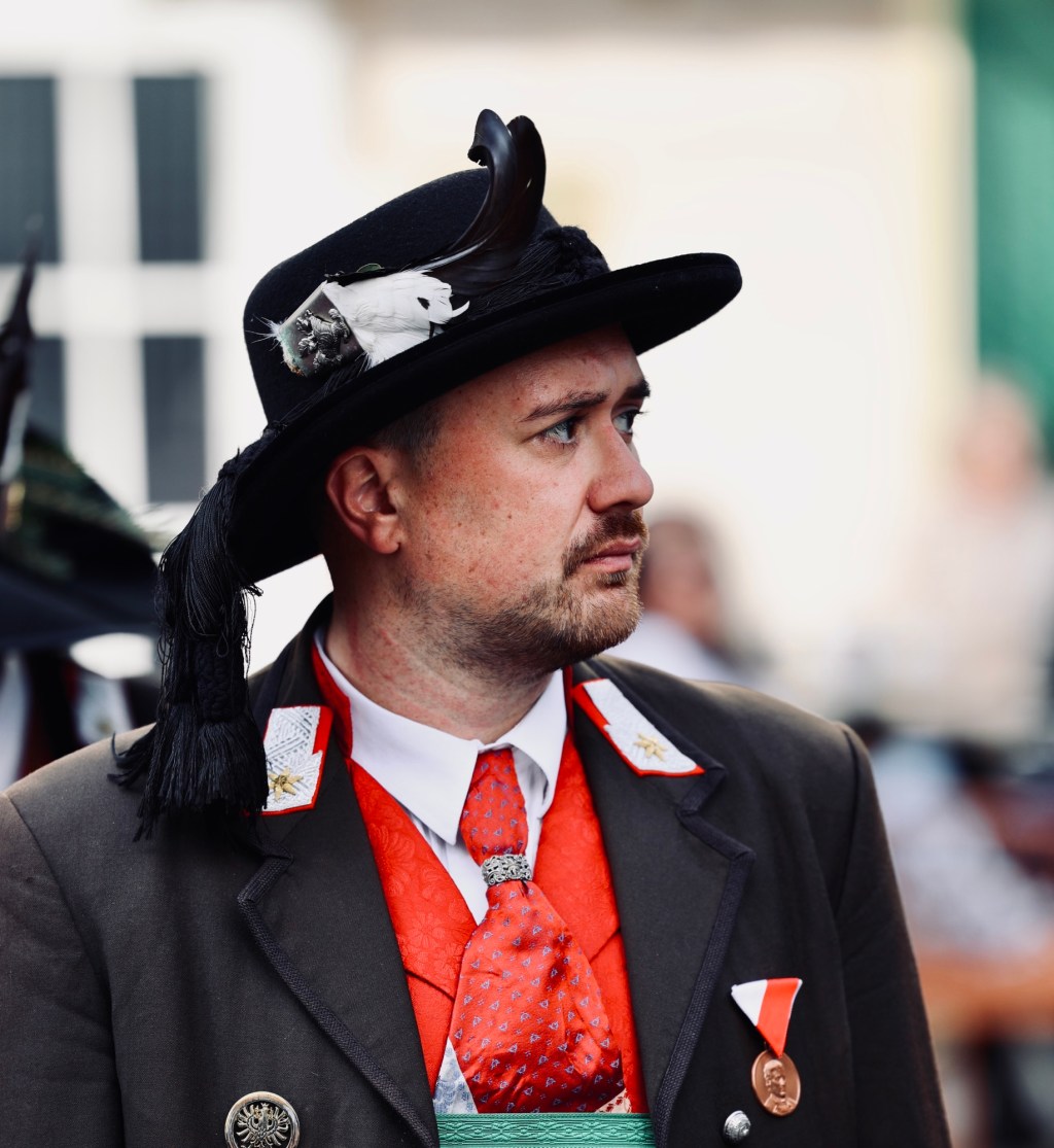 In eigener Auseinandersetzung: Die weltanschaulichen Hintergründe